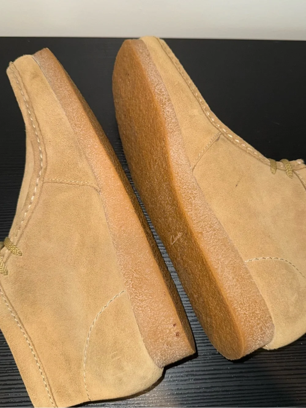 Clarks Men's Suede Chukka Boots in Tan